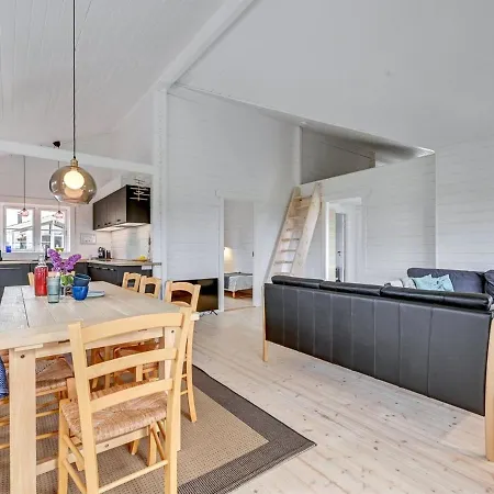 Holiday home Siebelt - 200m From The Sea In Djursland And Mols By Interhome Knebel