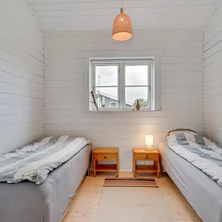 Siebelt - 200m From The Sea In Djursland And Mols By Interhome * Knebel